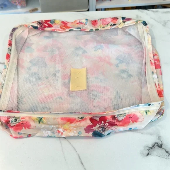NWT Novawo 5 piece set of floral travel organization bags. - Picture 4 of 6